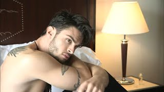 Baptiste Giabiconi la star de la fashion week [upl. by Aracot]