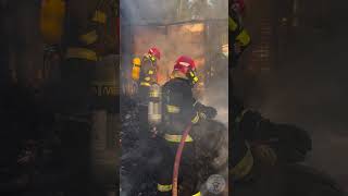 Incêndio criminoso em residência bombeirosvoluntarios bombeiros bombeirosbrasil [upl. by Anitsyrk]