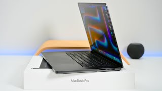 M4 Max 16inch MacBook Pro Top Spec Comparison and First Look [upl. by Ecirtac]