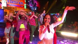 Natti Natasha  Ya No Te Extraño quotVersion Mamboquot En Vivo Desde Premios Lo Nuestro [upl. by Neleag672]