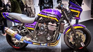 Kawasaki ZRX1200 DAEG 16 Custom Machine by HYPERPRO [upl. by Potter846]