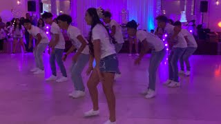 Baile Sorpresa Gisselle con sus Damas y Chambelanes [upl. by Oinafipe]