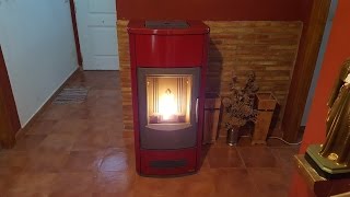 Estufa de pellet Piazzetta P163 rubino 11kw  Vidacalorcom Murcia [upl. by Yarod]