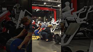 Private Gym Reacts To 1000lbs Deadlift 👀 shortsvideo [upl. by Eenaej]