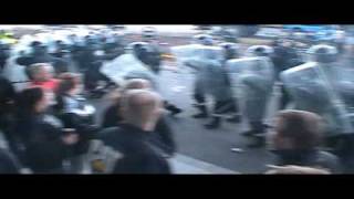 Police fight protesters in Iceland  Truck drivers arrested [upl. by Burty31]