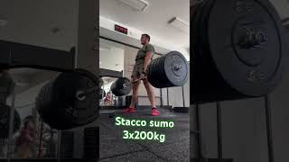 WINTER ARC PT13 stacco sumo 3x200kg deadlift palestra allenamento [upl. by Amoeji276]