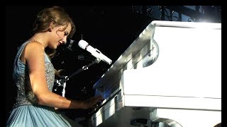 Taylor Swift quotBack To Decemberquot Speak Now World Tour [upl. by Assyla416]