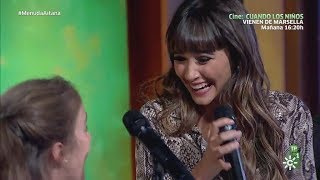 Aitana Ocaña da la sorpresa de su vida a una fan y cantan juntas Arde [upl. by Keyser424]