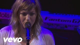 Kelly Clarkson  Sober Live From the Troubadour 101911 [upl. by Portia]