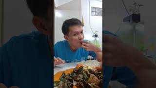 Makan Seafood Saus Padang 4  Shorts [upl. by Pattin]