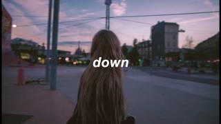 marian hill  down  subtitulada español [upl. by Sisile601]