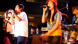 Gloc 9 Feat Jaq Dionisio  Upuan Live [upl. by Morton]