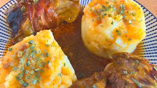 Spitzkohl Rouladen mit Hackfleisch und Kartoffelpüree aus dem Backofen [upl. by Dolph]