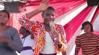 DHIE NGIMA TEK NIKECH ISANDE THUONDI BY DEBORAH AWINO LIVE PERFORMANCE [upl. by Auvil570]