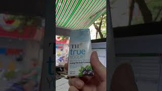 Review sữa chua th true milk [upl. by Ariahaj]