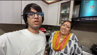 Kunali Kya dekhra Phone Mein  😲 souravjoshivlogs7028 souravjoshivlogs [upl. by Nilerual976]