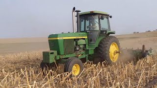 John Deere 4630 Straight Piped Clips [upl. by Atsejam]