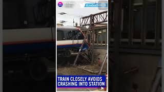 London overground train narrowly avoids CRASH into station [upl. by Fezoj]