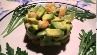 Insalata di gamberi con avocado [upl. by Ahsahs877]