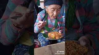 limbuni bajai noodles khadai  tij song by binita gurung [upl. by Maurilla]