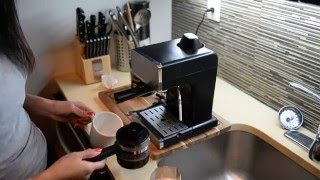 REVIEW Mr Coffee Frappe Single Serve Iced and HOT Coffee Maker Blender HOW TO MAKE FRAPPE [upl. by Yrehc]