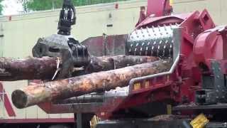 550 HP Wood Shredder at work [upl. by Aruabea104]