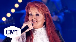 Wynonna Judd amp Friends Perform quotLove Can Build a Bridgequot  The Judds Love Is Alive  Final Concert [upl. by Htomit556]