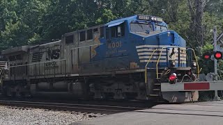 NS 4001 leading 811 through Disputanta VA [upl. by Konikow]