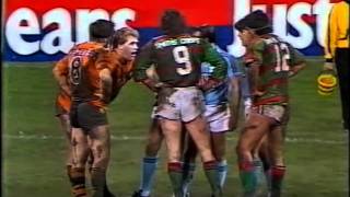 Footy Fight  Les Davidson V Paul Sironen 1987 [upl. by Sivet]