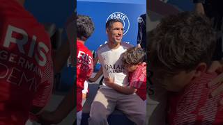 Achraf Hakimi avec les jeunes de lacadémie du PSG à Casablanca au Maroc football shorts [upl. by Merc]