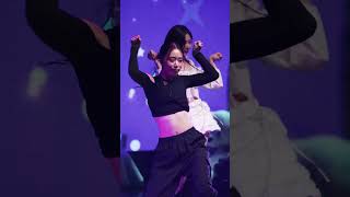 김민주 팬미팅 Blooming Story 네모네모WaveWayKNOCK 댄스 커버 직캠 241122이화여대 삼성홀 [upl. by Funda]