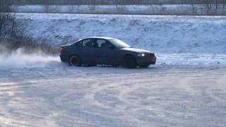 BMW e46 320d drifting at snowy parking [upl. by Bryna951]