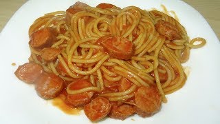 SPAGUETTI CON SALCHICHAS Y TOMATE FRITO  RECETA FÁCIL Y RÁPIDA [upl. by Manley626]