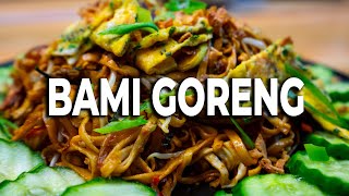 Gebratene Nudeln mit Hühnerfleisch  Bami Goreng Rezept  Asia Rezept by Bernd Zehner [upl. by Norud]