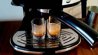 Delonghi ECO310 BK Esspresso and Latte Приготовление эспрессо и латте [upl. by Naaman]