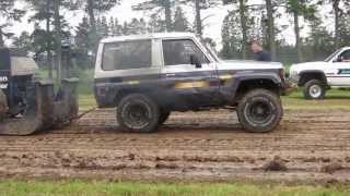 Smedebaek Power Pull 4WD 2013 [upl. by Schalles]