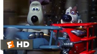 Wallace amp Gromit The Curse of the WereRabbit 2005  Dogfight Scene 910  Movieclips [upl. by Carly]