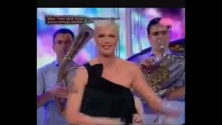 Tijana Dapcevic  Posrnula pesma  Grand Parada 2010 [upl. by Vrablik]