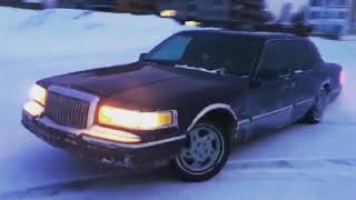 1995 LINCOLN TOWN CAR WINTER DRIFT [upl. by Yespmed]