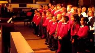 St Giles Primary School Singing Club  St Giles Church Xmas Concert 2013 [upl. by Ogir]