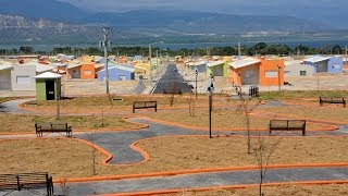 Boca de Cachón ya tiene iglesias parques temáticos y centro comercial [upl. by Ganny445]