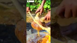 Bee wax  Traditional Method natural honey [upl. by Nyrmak]