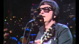 Roy Orbison  Crying live [upl. by Leirud423]