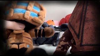 Review40FanGamer Pyramid Head Plush And Isaac Clarke Plush [upl. by Elatnahs]