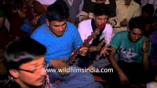 Kumaoni groom singing song along with relatives before wedding [upl. by Bullard]