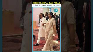 Mukesh amp Isha Ambani Arrive In Style For Anants Grand Wedding  Watch [upl. by Nodab331]