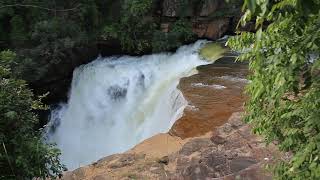 République de Guinée Guinée Conakry Pita Chutes de Kinkon  Guinea Touiti Kinkon waterfall [upl. by Bolten]