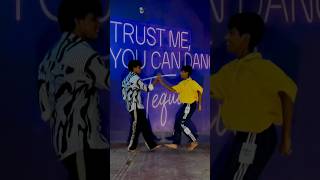 Dolira 🪘🥁 dance hok bollywood shortsviral song viralvideo shorts Navratri [upl. by Pallaten]