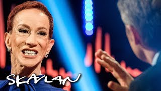 Kathy Griffin on why she reluctantly apologized for Trump «beheading»  SVTNRKSkavlan [upl. by Eisserc]