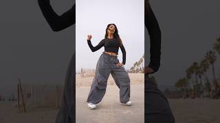 Chiggy Wiggy  Bollywood Dance Cover by Eshani [upl. by Beitris]